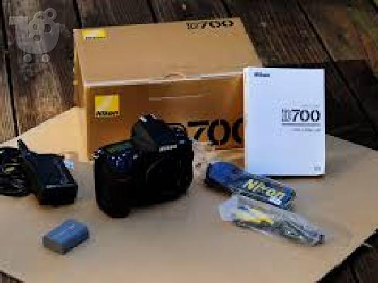 NIKON D300 + NIKON F80 +MB-D10 (D300,D700)+GROS LOTS D